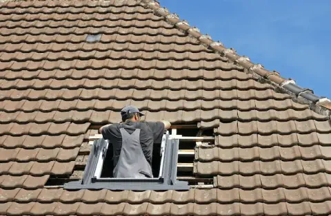 Pose de velux - Le Hinglé